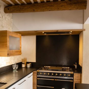 Cuisine Dieulefit moderne en vieux chêne - photo 02