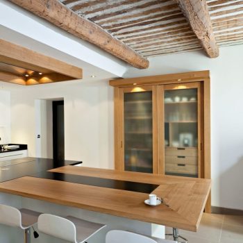 Cuisine Saint Rémy de Provence contemporaine laque blanche & chêne - photo 08