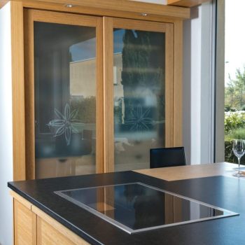 Cuisine Gréoux les bains moderne bambou & laque blanche - photo 10